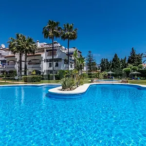 Apartment Solguest A 7 Minutos De Puerto Banus 1ª Linea Playa!!!, Marbella